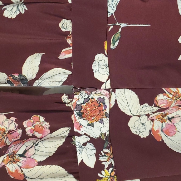 Zara Wine printed Junpsuit - Picture 6 of 6